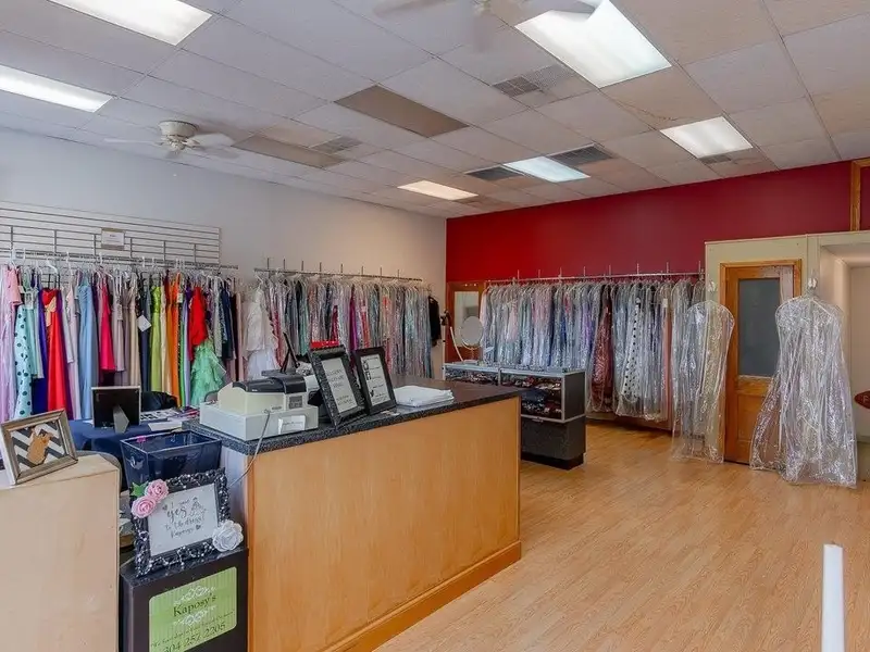 Multi-purpose Investment Building with Storefront, Venue, and Apartments in Petersburg, Wv