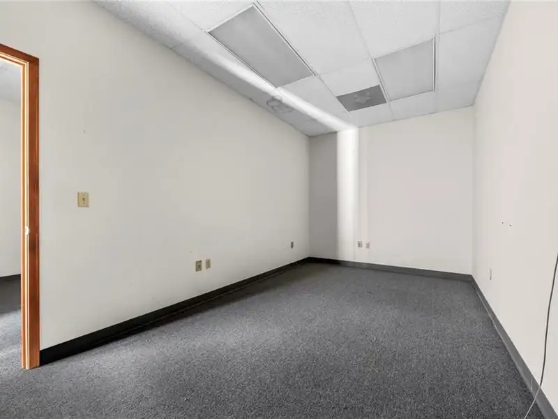 Versatile Commercial Building in Prime Location