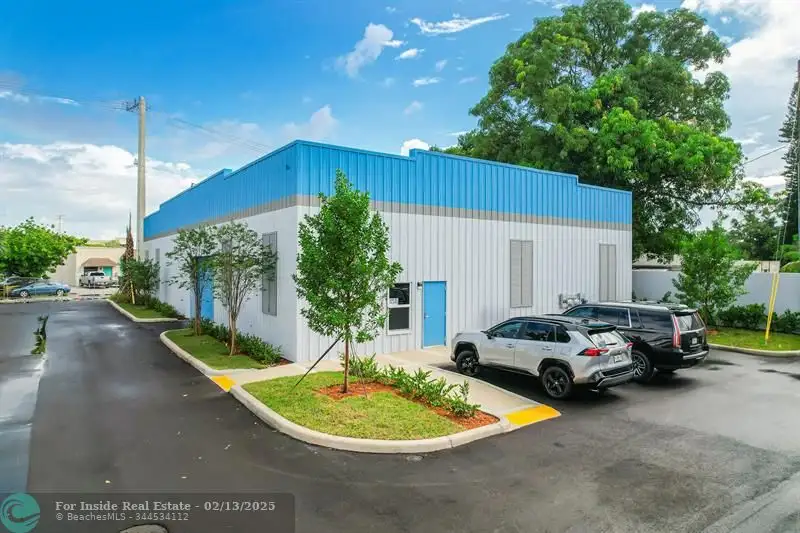 New 10,000 Sq Ft Warehouse Space in Central Pompano Beach with B-4 Commercial Zoning