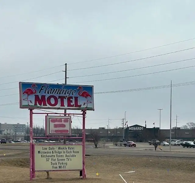 Prime Development Opportunity: Historical Flamingo Motel on 1.43 Acres, Ideal Location
