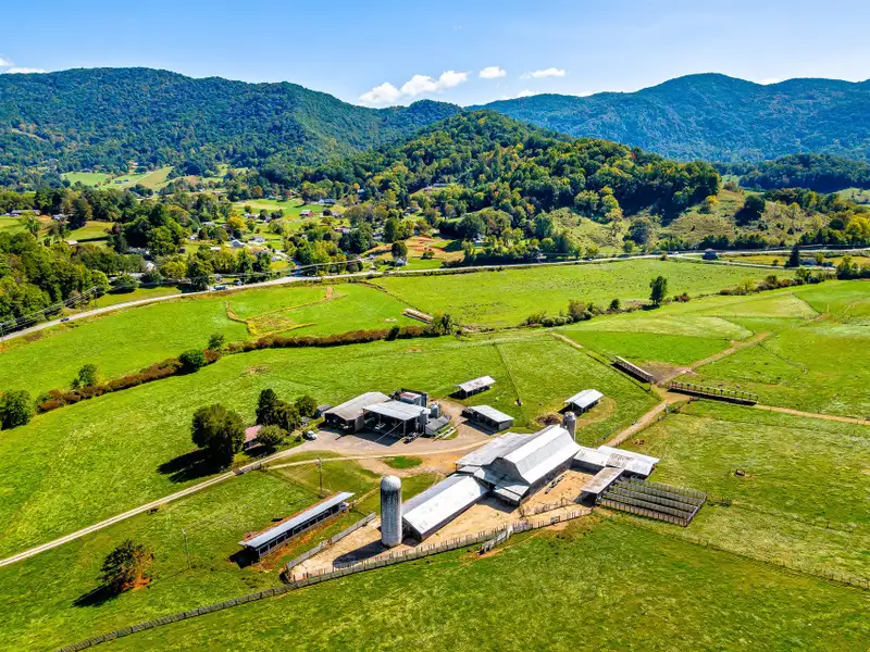 Residential Development Opportunity in Raccoon Creek Neighborhood, Waynesville, Nc