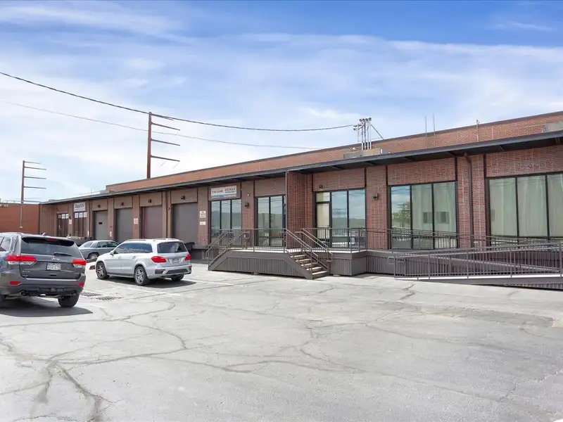 Centrally Located Multi-tenant Flex/warehouse Property in Denver, Colorado
