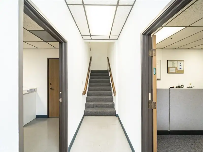 Versatile 21,447 Sq Ft Industrial/office Property in Orange's Thriving Commercial District