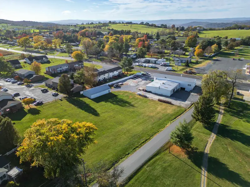 Versatile 9,940 Sq Ft Mixed-use Building on Congress Street, New Market, Shenandoah Valley