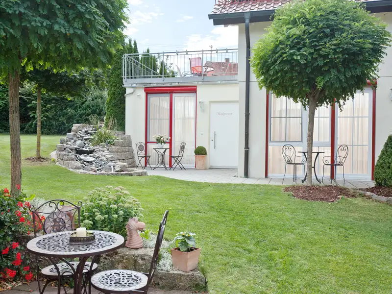 Renovated Country Hotel and Apartment Complex Near Romantic Road with Expansion Potential