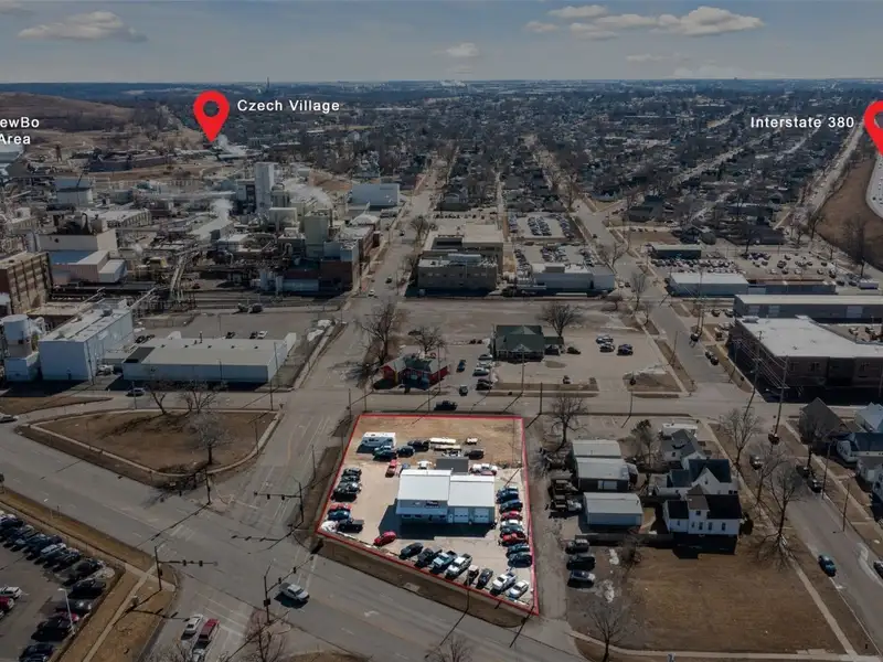 Versatile Commercial Property with Apartment in Prime City Location