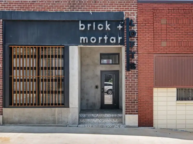 Mixed-use Commercial Property with Retail, Offices, and Apartments in Downtown Joplin