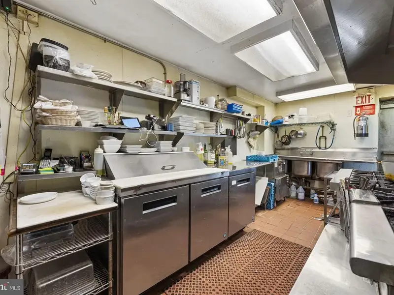 Turnkey Restaurant Investment in Prime Philadelphia Location Near Rittenhouse Square