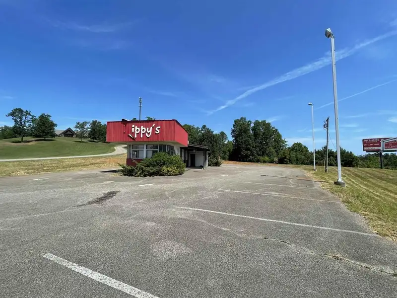 Commercial Property on Hwy 57, 4 Acres with Building and Equipment in Pickwick