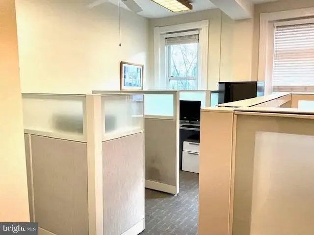 Charming 4-story Office Townhome in Dupont Circle Central Business District
