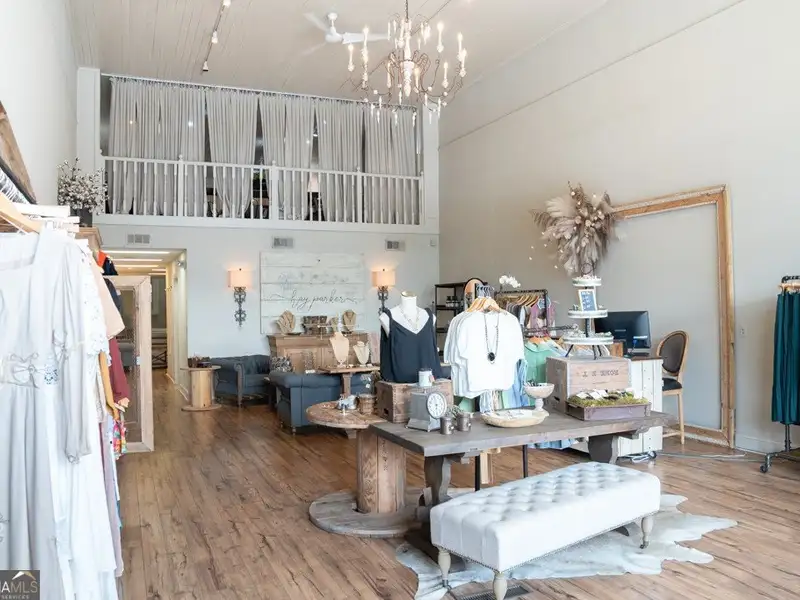 Prime Downtown Cartersville Commercial Property with Retail Space and Rooftop Potential
