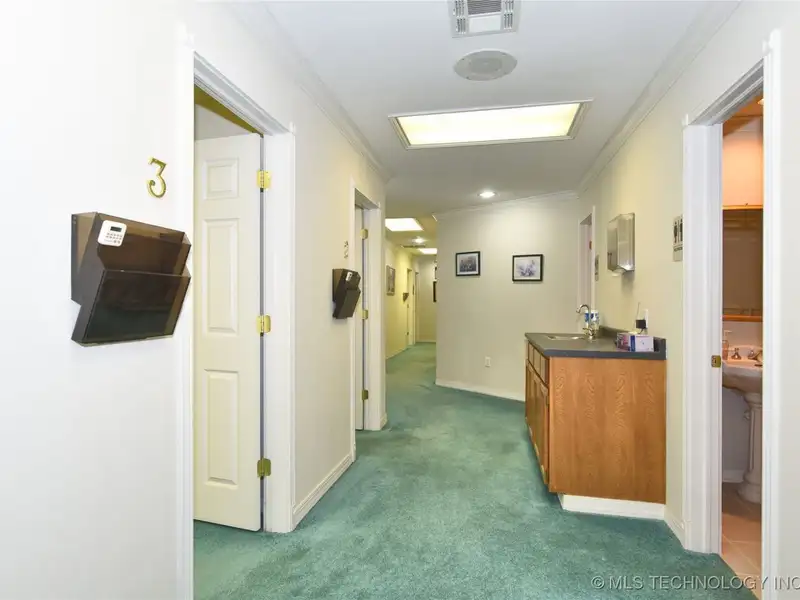 Live-work Property: 2000 Sq. Ft. Office Building with House on 1.25 Acres