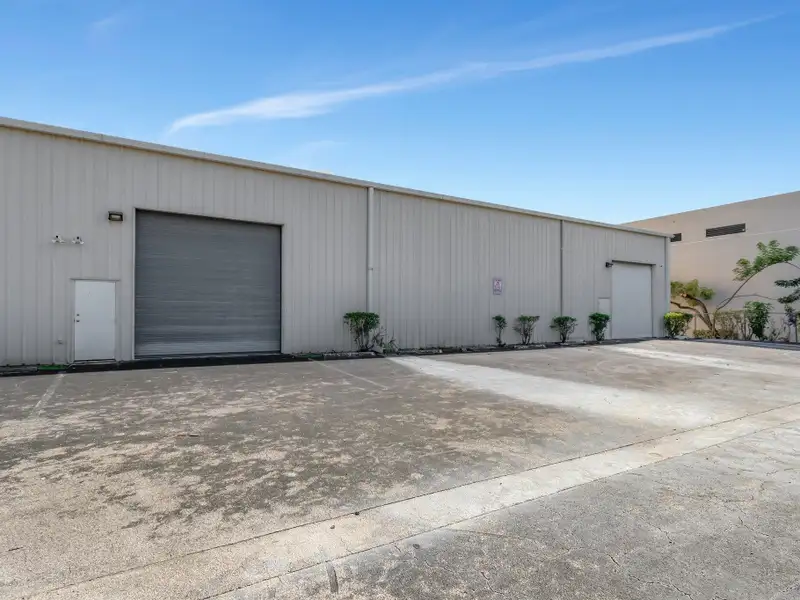 Deerfield Beach Office and Warehouse Space for Lease, 1286 Sq. Ft. Office, 47,604 Sq. Ft. Warehouse