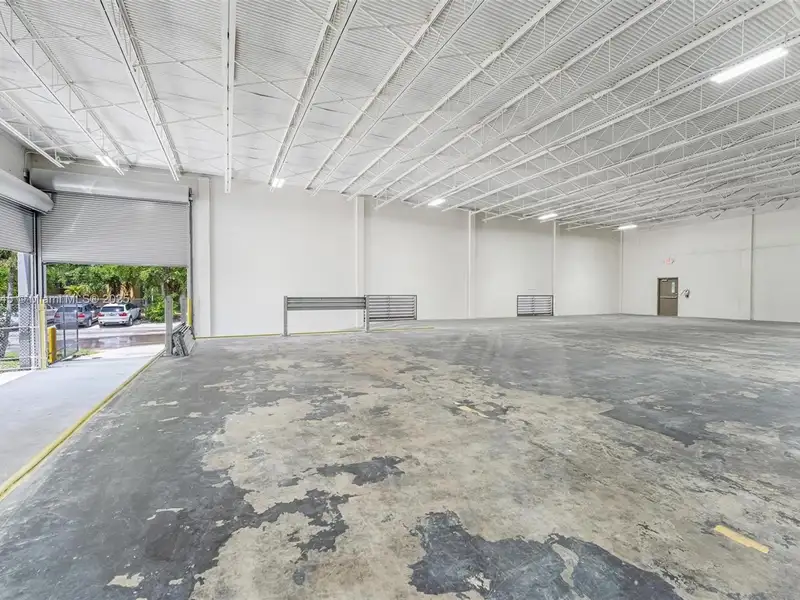 8,500 Sf Corner Warehouse with Loading Dock and New Office Space