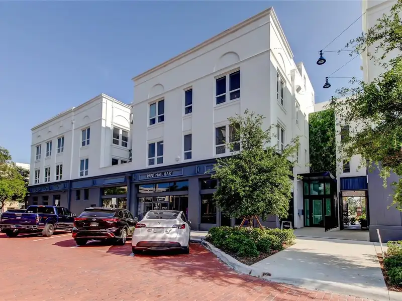 Furnished Executive Office Suite in Grand Central Place, Hyde Park - Immediate Availability