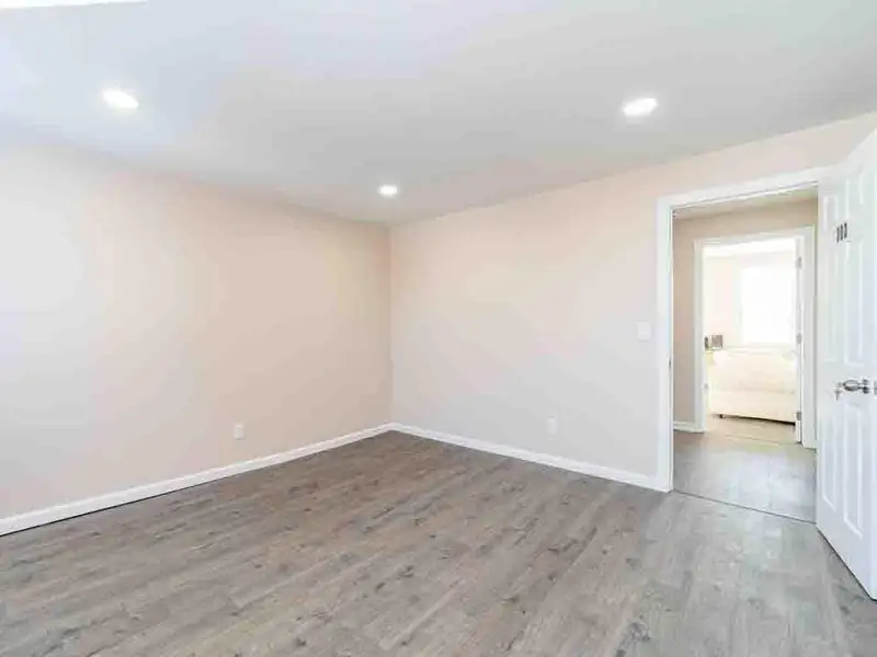Remodeled Office Space for Rent in Rock Hill, Ny - High Visibility Location