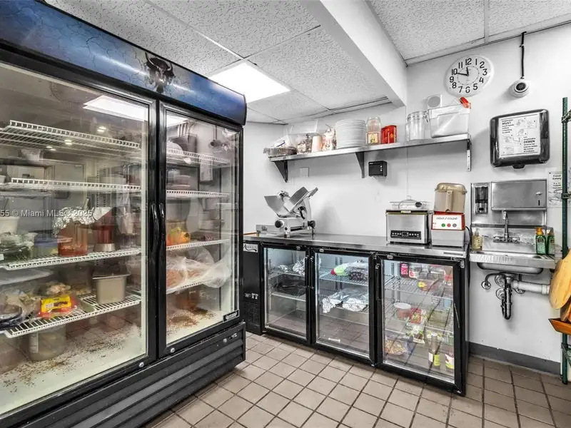 Turn-key Mediterranean Restaurant in Prime Florida Location with 240 Seating Capacity