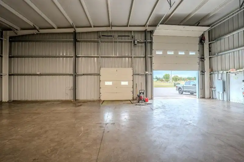 Prime Retail and Warehouse Buildings for Sale on Main St with High Traffic Counts