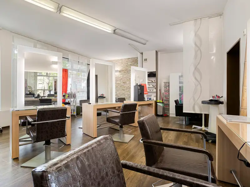Versatile Ground-level Retail Space with Dual Entrances and Basement Storage