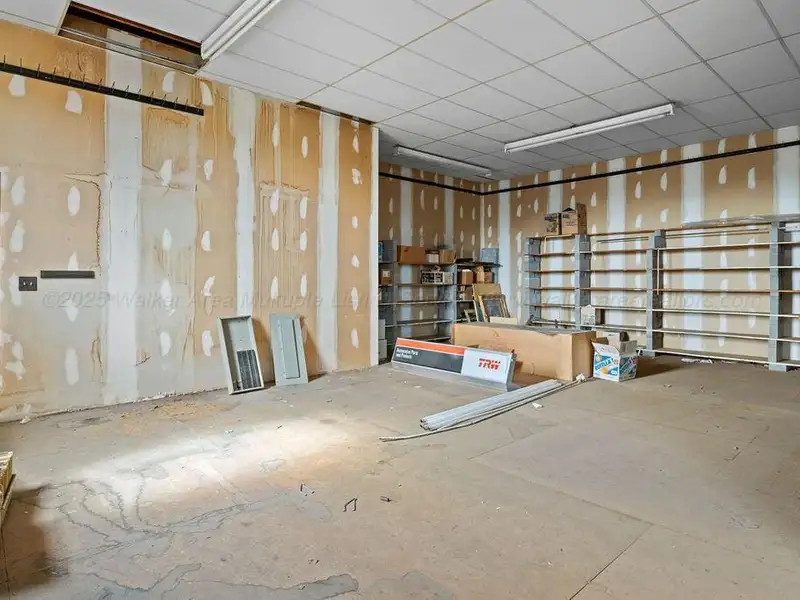 Versatile 8,370 Sqft Property with Storage and Kitchen Near Interstate