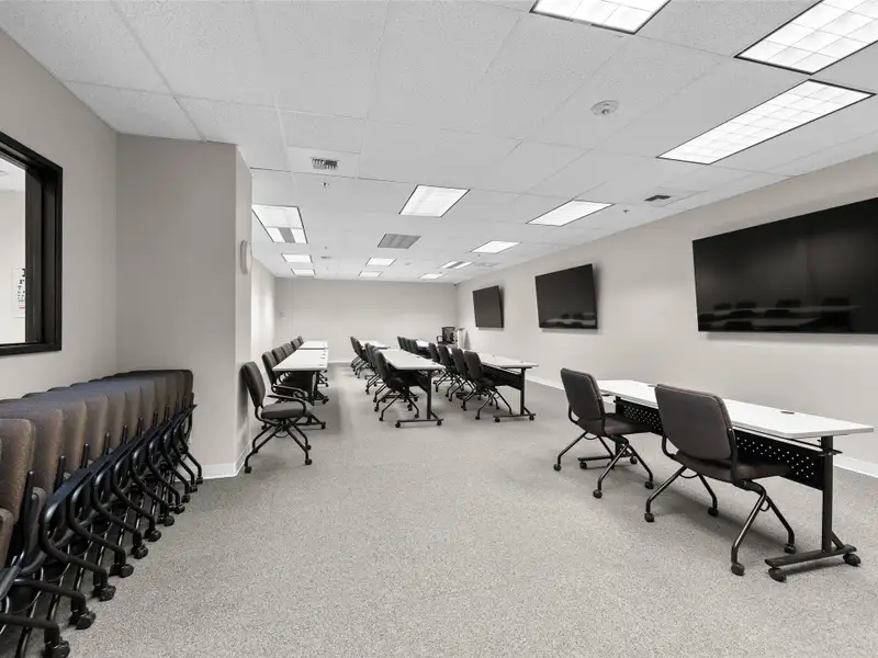 Move-in Ready Office Suite for Lease in Kalispell, 2,548 Sf with Versatile Spaces