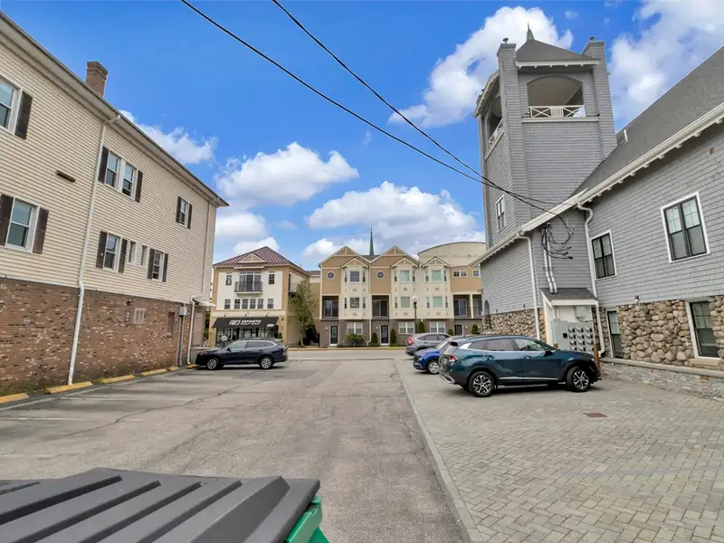 Versatile Retail Space for Lease in Downtown with High Visibility and Multiple Rooms
