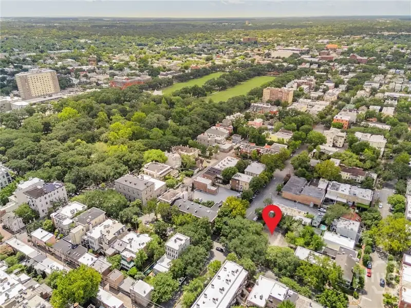 Vacant Land for Sale in Savannah's Historic Landmark District Near Forsyth Park
