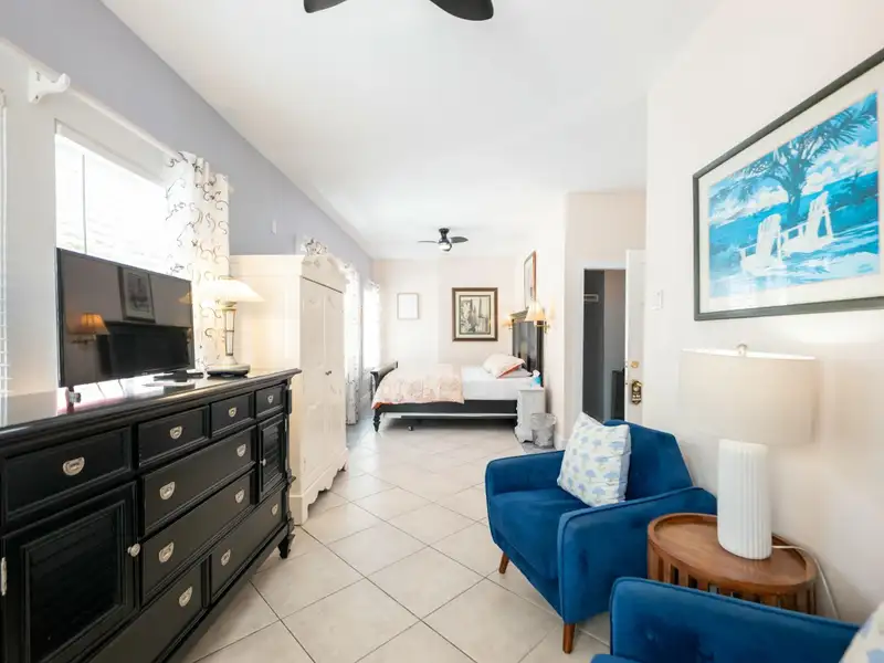 Boutique Guesthouse in Historic Old Town Key West with 15 Deluxe Rooms
