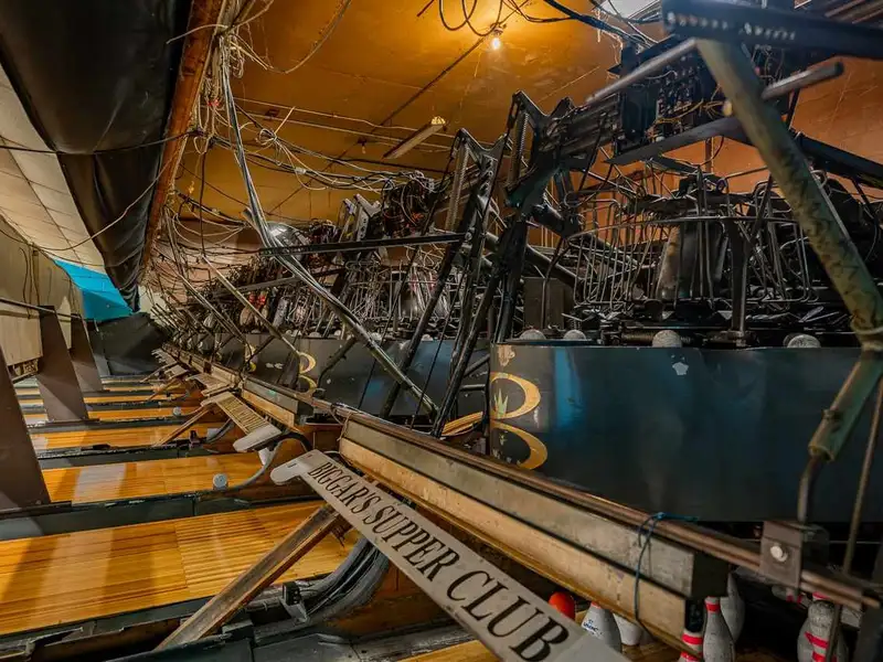 Turn-key Bowling Alley and Real Estate in Winneconne with 16 Lanes and 14,000 Sq Ft