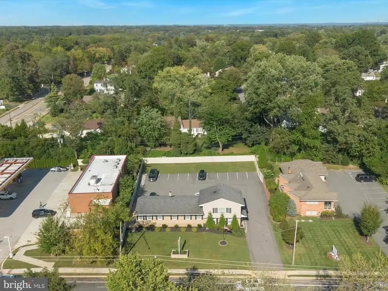 Commercial Property in North Wilmington with Five Offices and Ample Parking