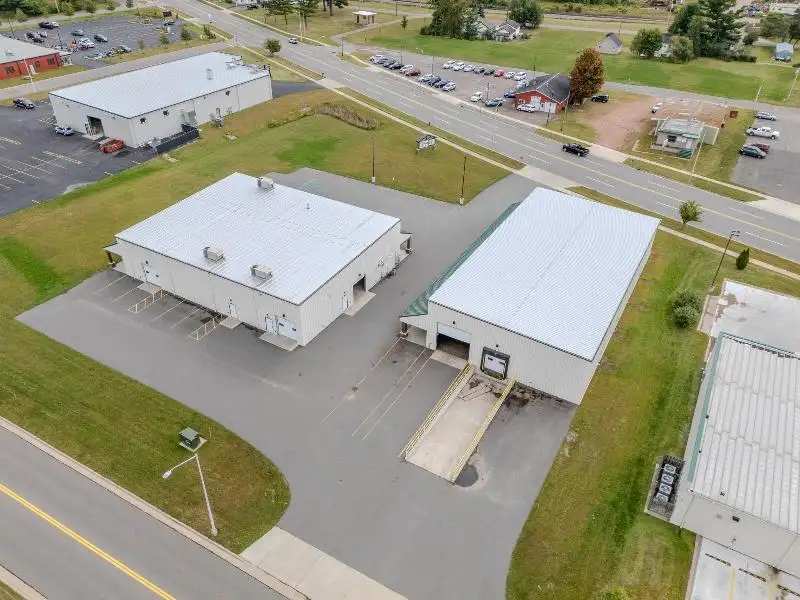 Prime Retail and Warehouse Buildings for Sale on Main St with High Traffic Counts