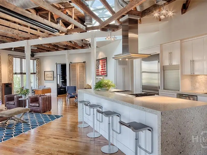 Chic 2-story Mixed-use Building in Prime Location with Commercial Space and Urban Loft