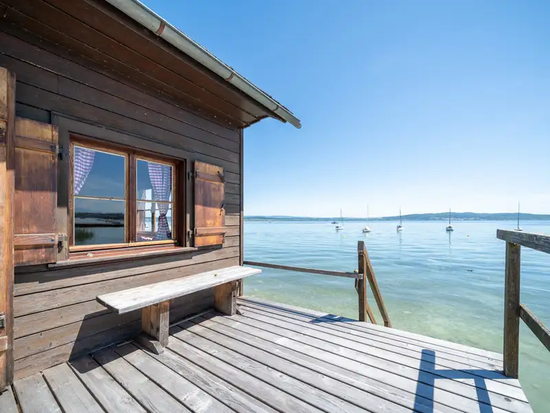 Lakeside Multi-family Property with Historic Bathhouse in Litzelstetten, Lake Constance