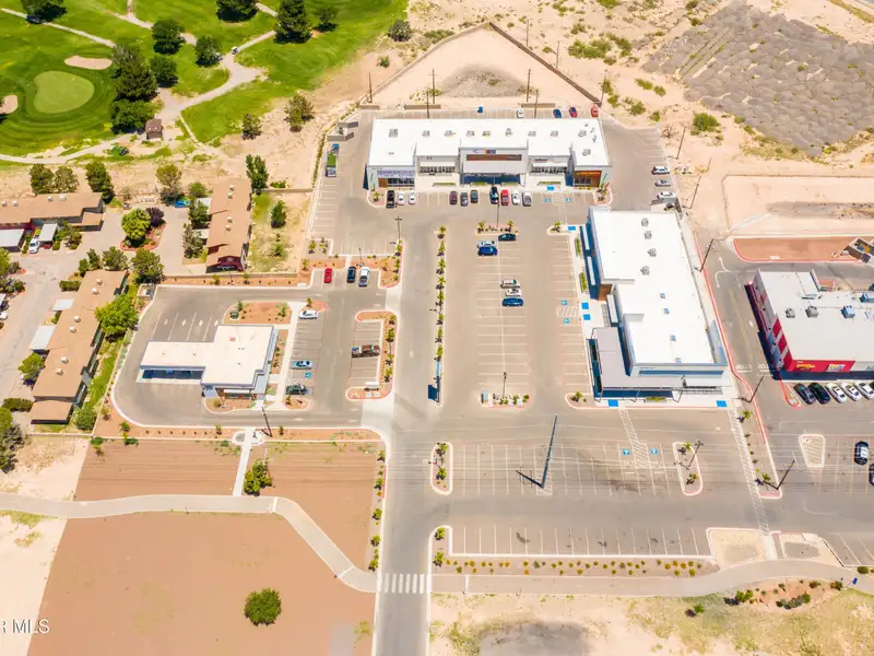 Prime Retail Space Available in High-traffic Horizon City Shopping Center