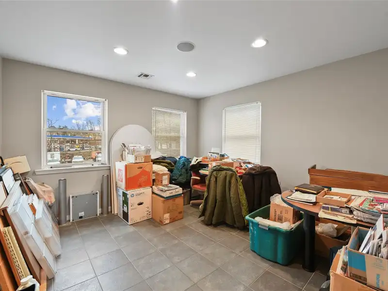Mixed-use Property with Office, Garage, and Fully Rented Apartments in Middletown