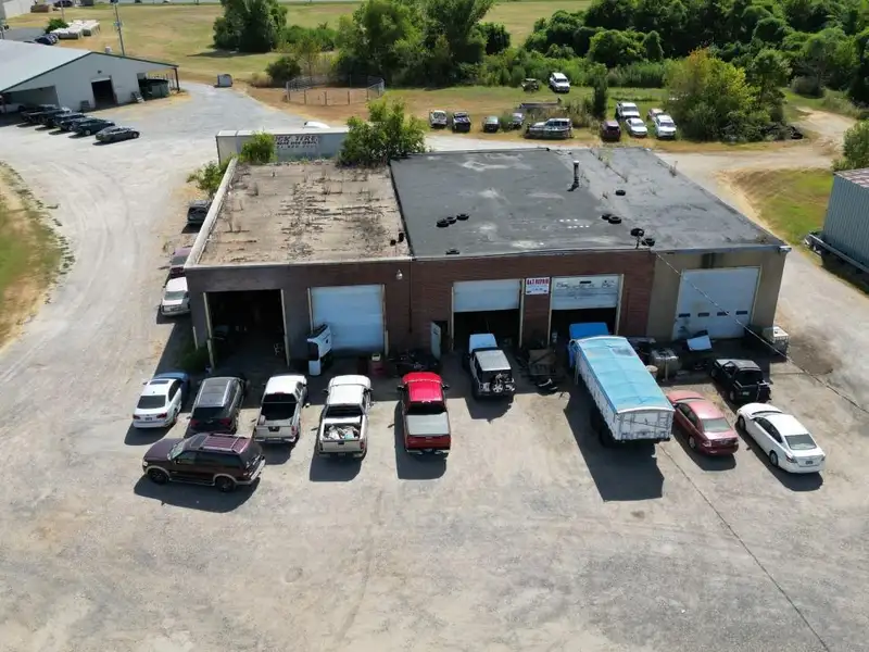 Expansive Industrial Property in Prime Location - over 30,000 Square Feet