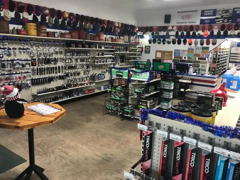 Prime Auto Parts Store with Excellent Location on High Traffic State Hwy 13 and 182