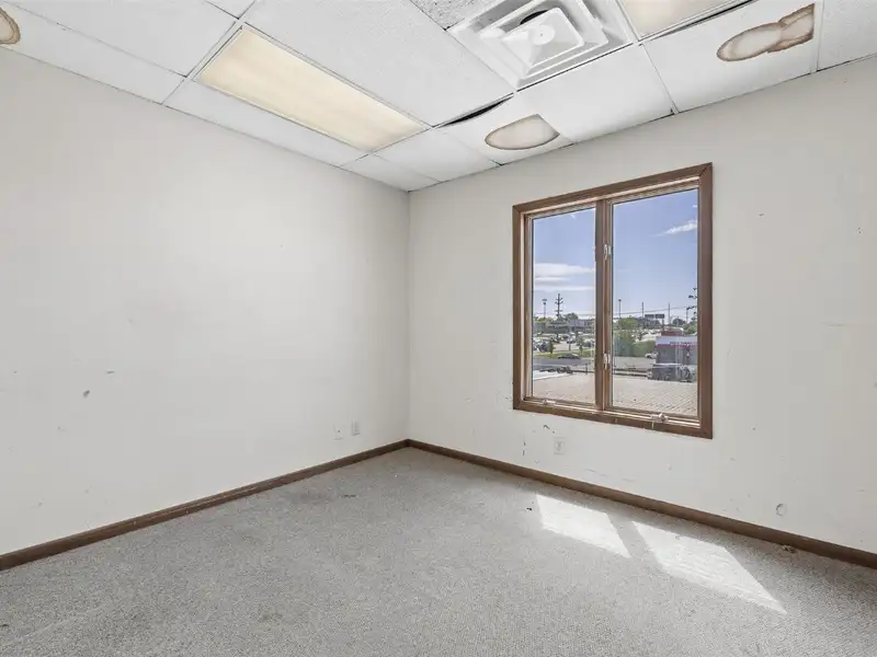 Flexible Office/retail Space for Lease in High-traffic Location, Edgewood Rd Sw