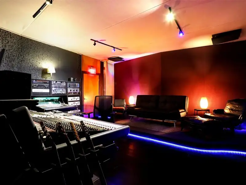 Renovated Memphis Recording Studio with Artist Apartments and Short-term Rental Potential