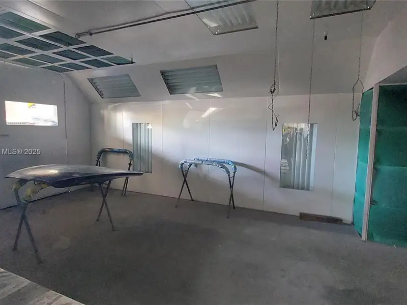 Established Auto Body & Paint Shop for Sale in Prime Davie Location