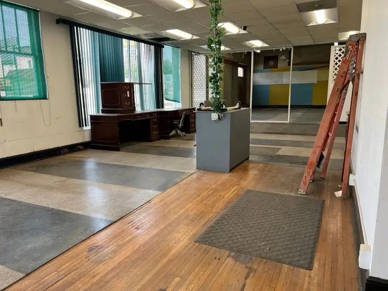 Historic Commercial Property with Showroom and Workshop in Marion, Nc