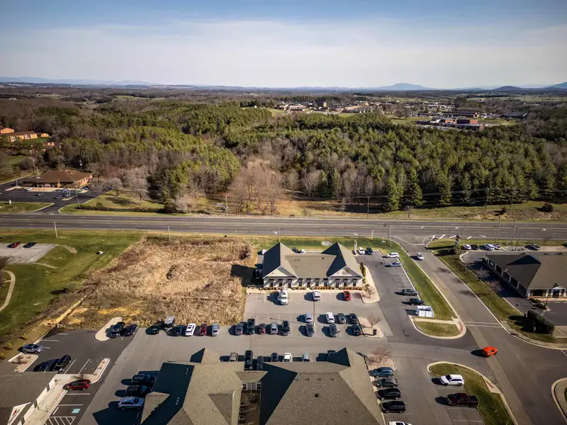 Pre-sale: Multi-unit Cold Shell Buildings Near I-64 & Augusta Health, 1625-5000 Sq Ft