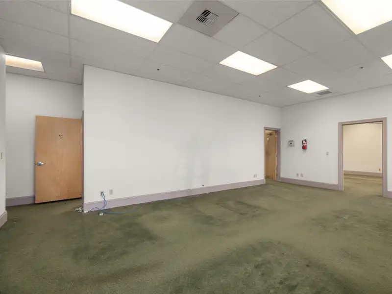 Remodeled Office Suites with Highway Access and Tenant Improvements Available