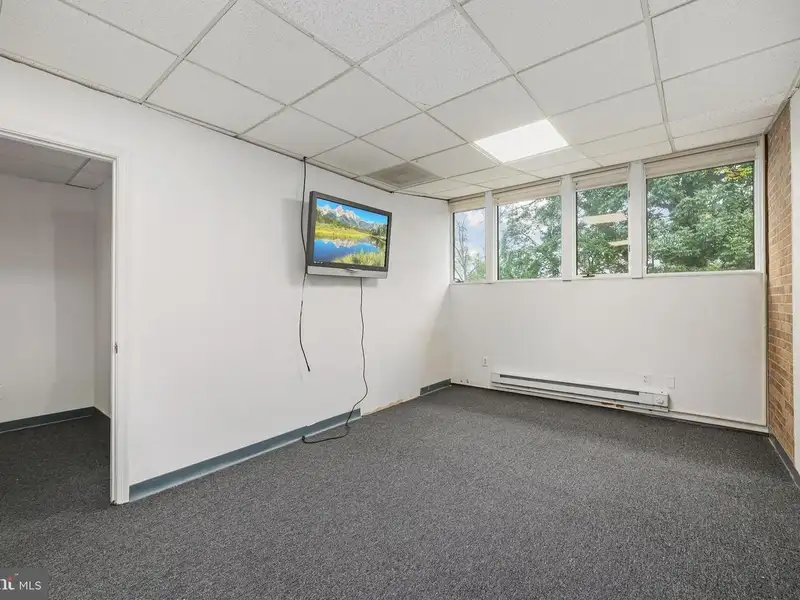 Commercial Building for Sale in Annandale - 8,202 Sq. Ft., Zoned C-3, Corner Lot