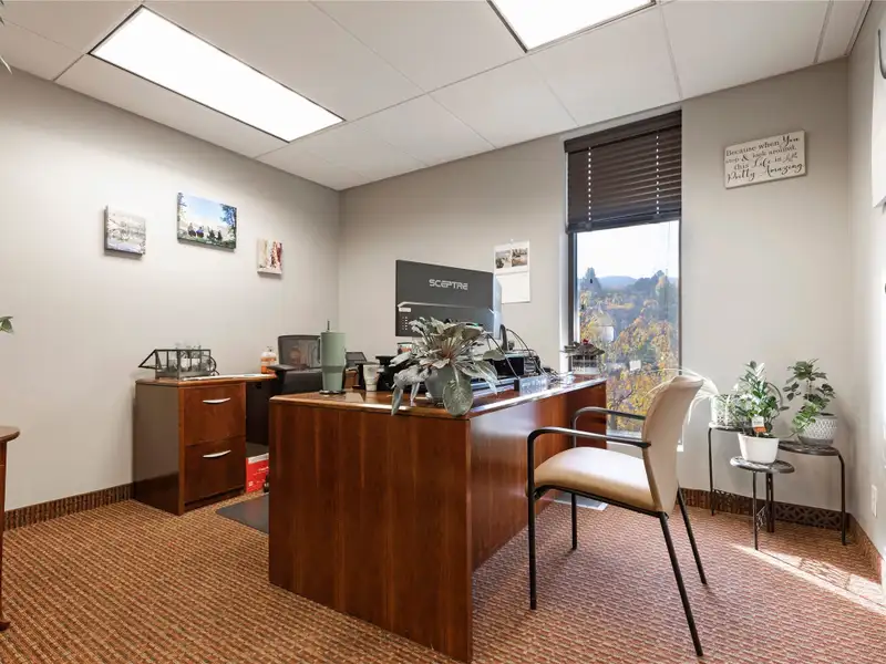 Upgraded Commercial Building in South Hills of Missoula with Diverse Tenants and Cash Flow