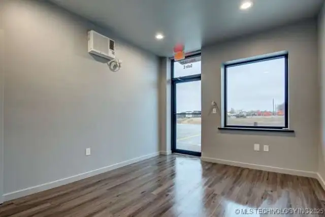 62,800 Sq Ft Insulated Industrial Building with Flexible Units in Prime Location