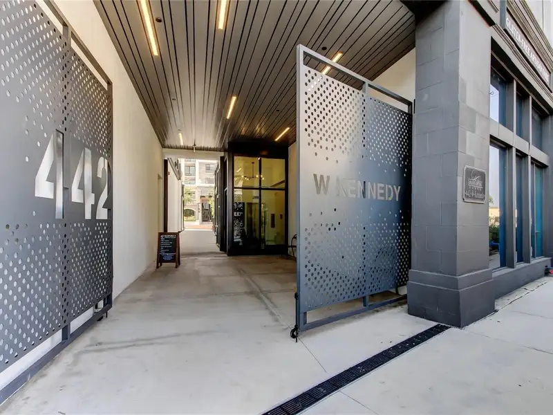 Furnished Executive Office Suite in Grand Central Place, Hyde Park - Immediate Availability