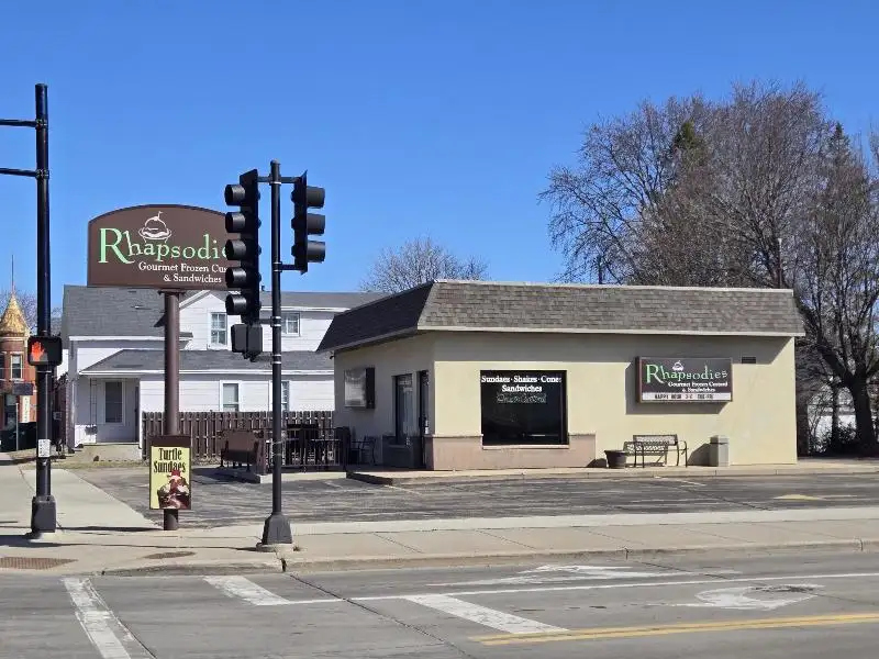 Rhapsodies Gourmet Frozen Custard - Turn-key Business Opportunity in Prime Oshkosh Location