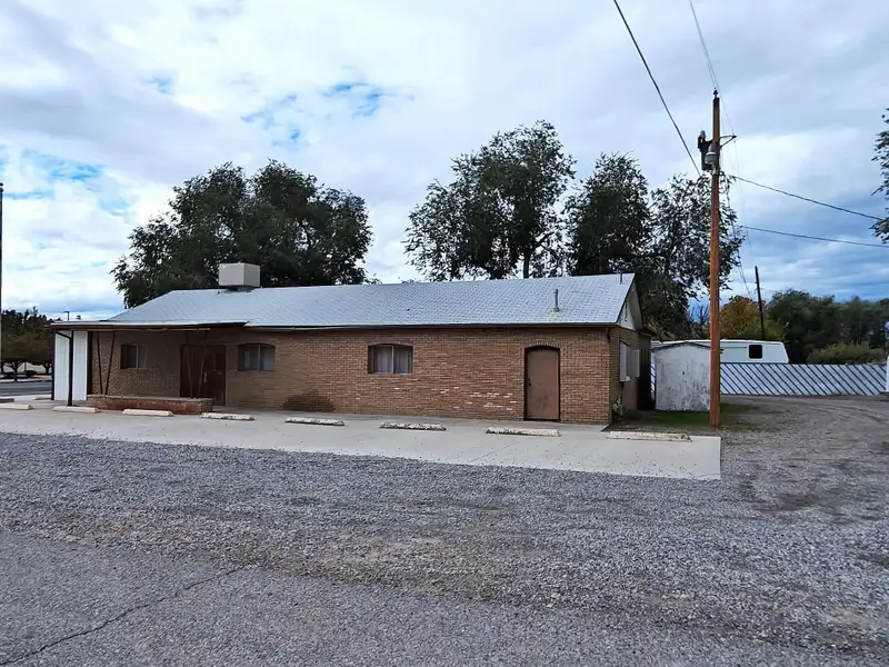 Versatile 2,604 Sq Ft Community Building on Corner Lot Near I-70b