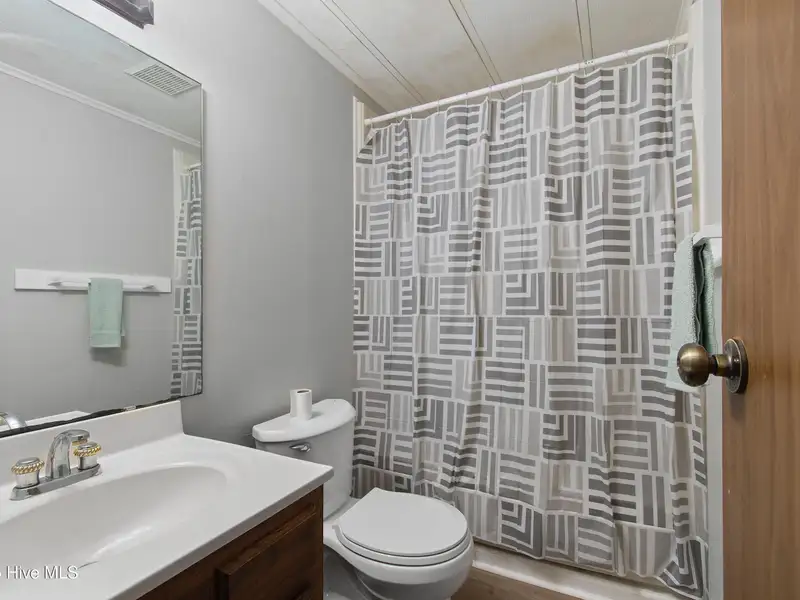 Coastal Live/work Property with 3-bed Home and Flexible Commercial Space